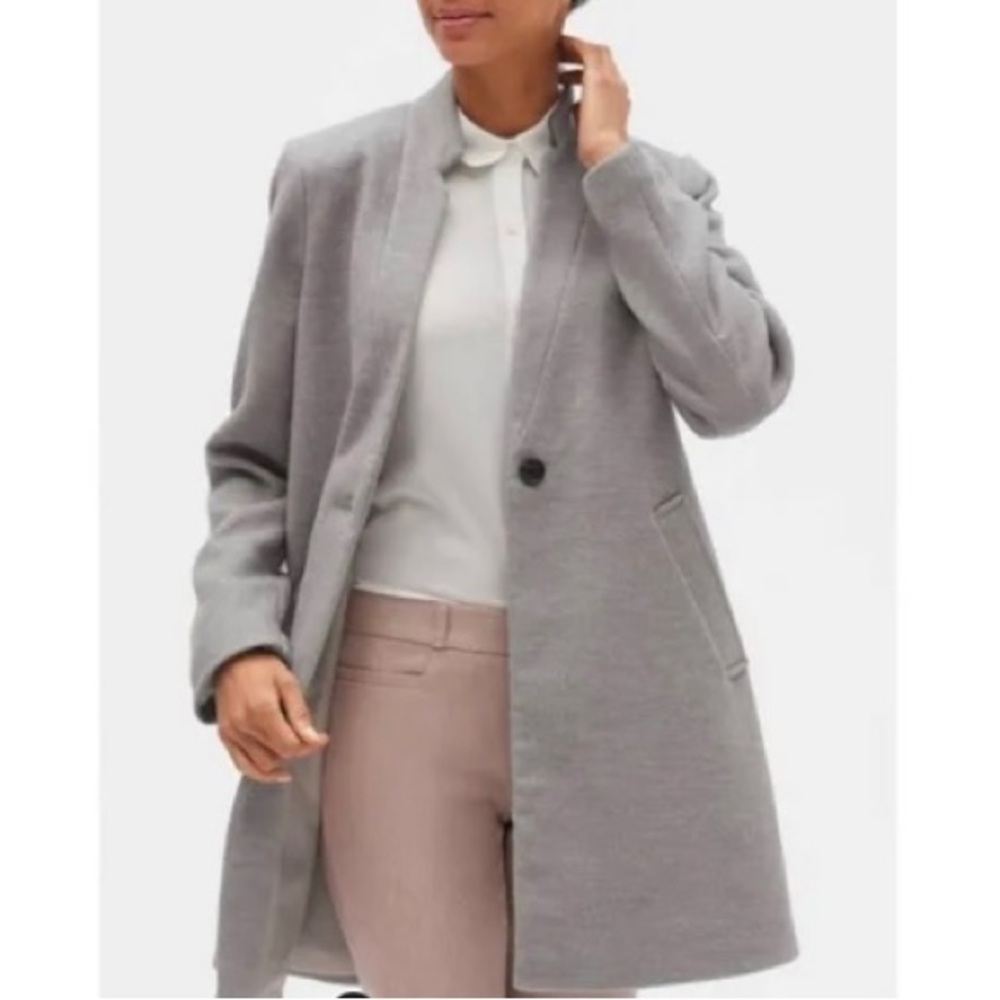 Banana Republic beautiful lined coat- size M